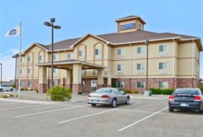 Отель Best Western Inn & Suites WaKeeney в городе Уэйкини, США