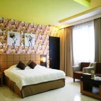 Отель Hotel Kini в городе Понтианак, Индонезия