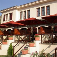Отель Smaragdi Hostel в городе Скала Сотирос, Греция