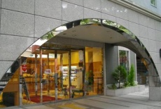Отель Toyoko Inn Yokohama Stadium-mae Honkan в городе Иокогама, Япония