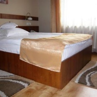 Отель Hotel Crisana в городе Сэнмартин, Румыния