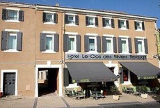 Отель Le Clos des Oliviers в городе Бур-Сент-Андеоль, Франция
