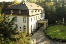 Отель Parkhotel Villa Altenburg в городе Пёснек, Германия