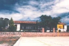 Отель Contepec-Michoacan: Instituto J.F.K. в городе Теосело, Мексика