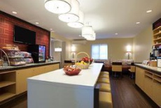 Отель Candlewood Suites Detroit-auburn Hills в городе Оберн-Хиллс, США