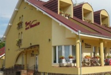 Отель Casa Veronica в городе Сэнмартин, Румыния