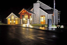 Отель Twin Falls Resort в городе Итманн, США