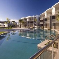 Отель Drift Apartments & Villas в городе Касуарина, Австралия