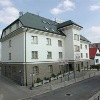 Отель Hotel Brixen в городе Гавличкув Брод, Чехия