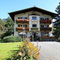 Отель Hotel Garni Entstrasser Kitzbuhel в городе Кицбюэль, Австрия