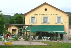 Отель Cafe Hotel de la Gare в городе Шампаньоль, Франция