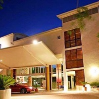 Отель Noosa Blue Resort в городе Нуза-Хедс, Австралия