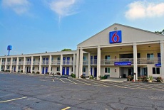 Отель Motel 6 Martinsburg в городе Фоллинг Уотерс, США