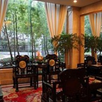 Отель Donghu Hotel Shanghai в городе Шанхай, Китай