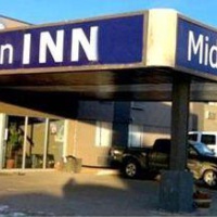 Отель Midtown Motor Inn Bonnyville в городе Боннивилл, Канада