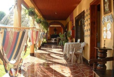 Отель Hostal Casa Luna в городе Кобан, Гватемала