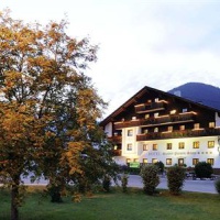 Отель Familien-Landhotel Stern в городе Обштайг, Австрия