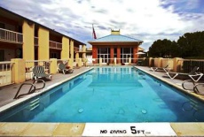 Отель Nuevo Inn & Suites в городе Уоррентон, США