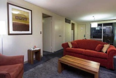 Отель Emu Walk Apartments в городе Petermann, Австралия