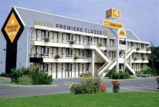 Отель Premiere Classe Lyon Sud Chasse sur Rhone Vienne в городе Шас-сюр-Рон, Франция
