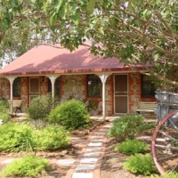 Отель Langmeil Cottages в городе Тананда, Австралия