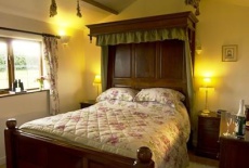 Отель Fern Cottage Bed and Breakfast в городе Pucklechurch, Великобритания