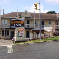 Отель Rainbow Inn Huntsville в городе Хантсвилл, Канада