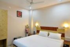 Отель Hotel Simran Regency в городе Райпур, Индия