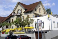 Отель Hotel Restaurant Jura в городе Кенрзерс, Швейцария