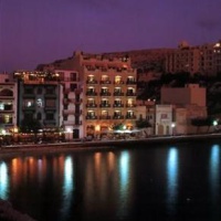 Отель St Patrick's в городе Гзира, Мальта