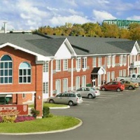 Отель Les Suites de Laviolette в городе Труа-Ривьер, Канада