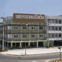 Отель Phetkasem Hotel в городе Пхетчабури, Таиланд