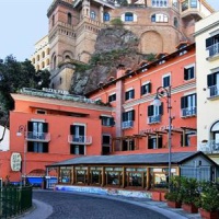 Отель Il Faro Hotel Sorrento в городе Сорренто, Италия