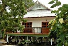 Отель Baan Suan Nuchliang Homestay в городе Дамноен Садуак, Таиланд