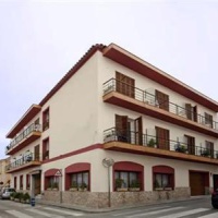 Отель Hostal Residencia Catalina в городе Паламос, Испания