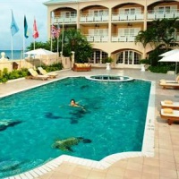 Отель Sandals Carlyle Inn в городе Монтего-Бэй, Ямайка