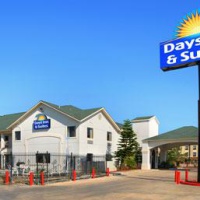 Отель Days Inn and Suites Port Arthur (Texas) в городе Порт-Артур, США