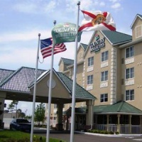 Отель Country Inn & Suites Port Charlotte в городе Порт Шарлотт, США