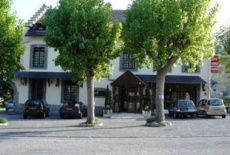 Отель Le Val du Bergons в городе Айзак-Ост, Франция