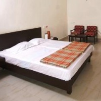 Отель WBTDC - Jaldapara Tourist Lodge-Madarihat в городе Джалпайгури, Индия