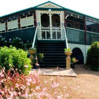 Отель Gooromon Park Cottages в городе Уоллару, Австралия