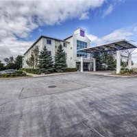 Отель Motel 6 - Toronto West - Burlington - Oakville в городе Берлингтон, Канада
