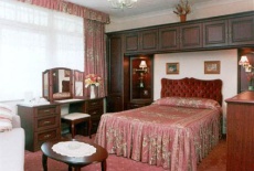 Отель Surrey Hills Hotel Dorking в городе Capel, Великобритания