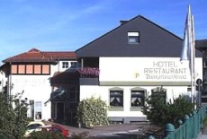 Отель Zum Grunen Kranz в городе Родальбен, Германия