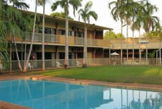 Отель Batchelor Resort в городе Батчелор, Австралия