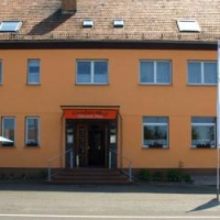 Отель Landgasthof & Pension Zum Neuen Krug Leibchel в городе Меркише-Хайде, Германия