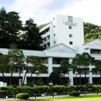Отель Lake Hills Hotel Songnisan в городе Поын, Южная Корея