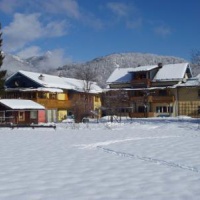 Отель Appartementhaus Uta Girbl в городе Штробль-ам-Вольфгангзее, Австрия