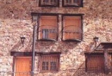 Отель Hostal Valverde в городе Вальверде-де-лос-Арройос, Испания