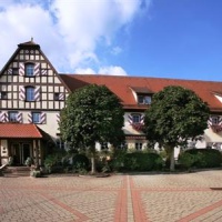 Отель Hotel Brauereigasthof Landwehrbrau Steinsfeld в городе Штайнсфельд, Германия